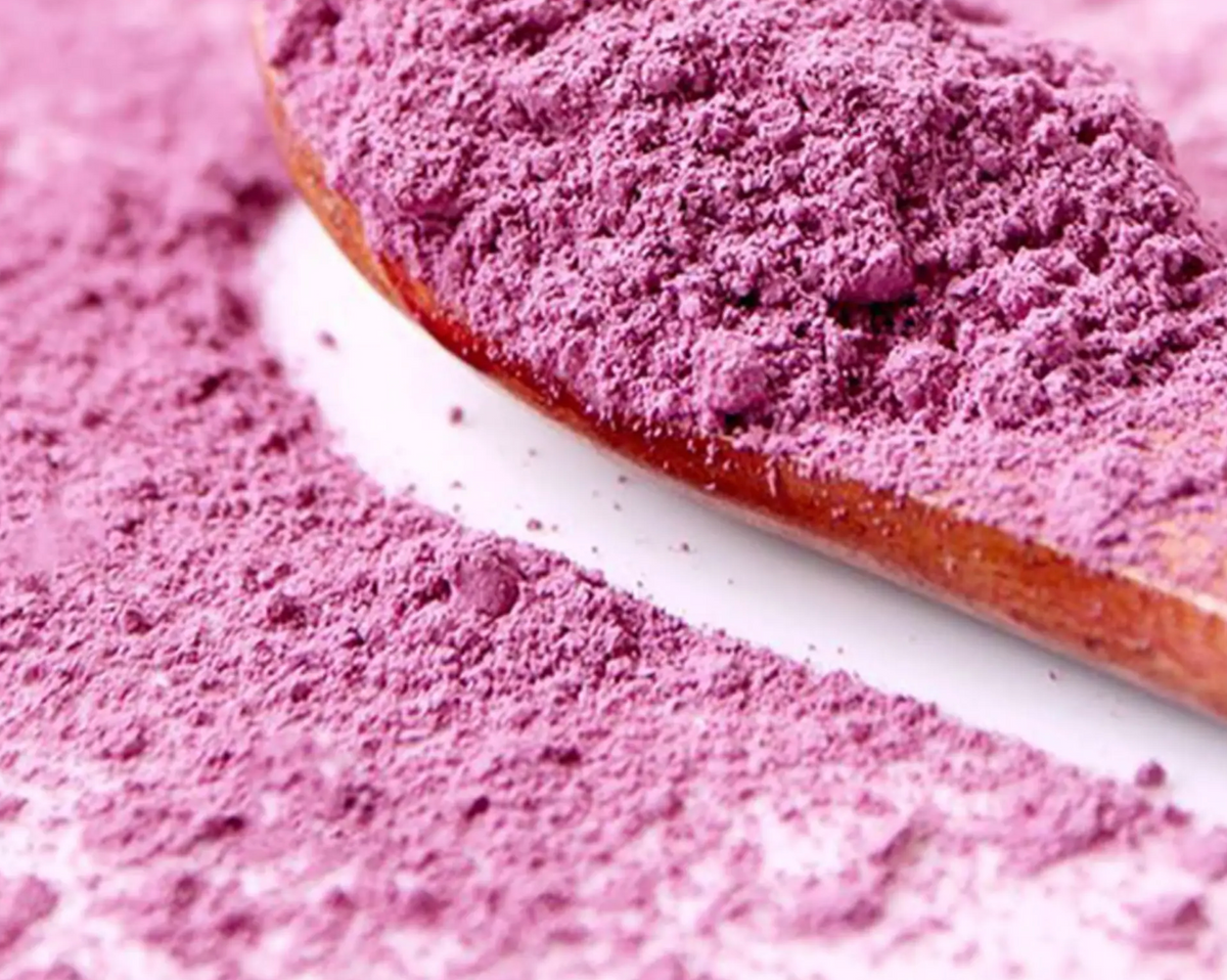 Polvo de pétalos de rosa rosa orgánico